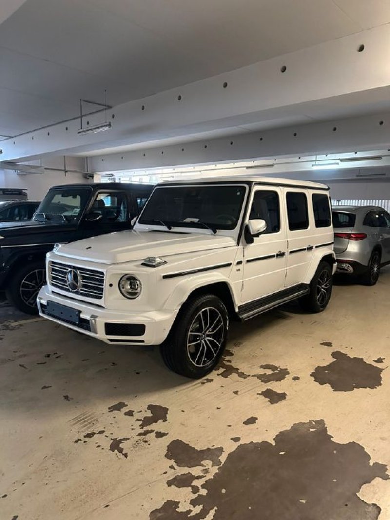 Mercedes-Benz G 500 Final Edition White