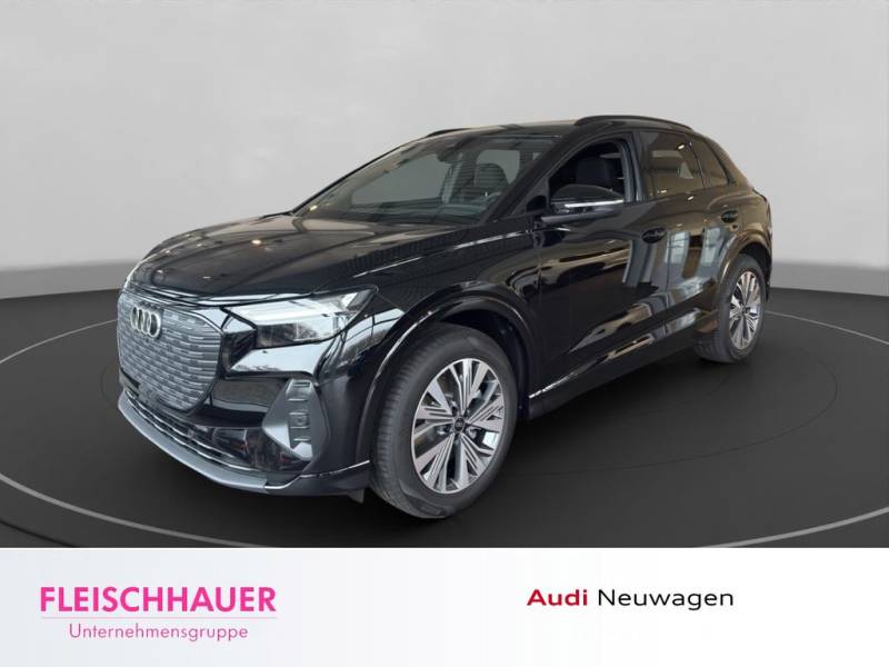 Audi Q4 45 AHK LEDER+ACC+KAMERA+KEYLESS+ACC