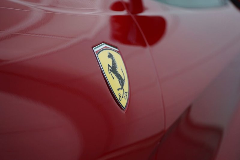 Ferrari 12Cilindri SPIDER / free config 2026 / confirmed