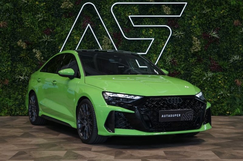 Audi RS3*LIMO*FACELIFT*SONOS*HUD*MATRIX*62.810€ NETTO