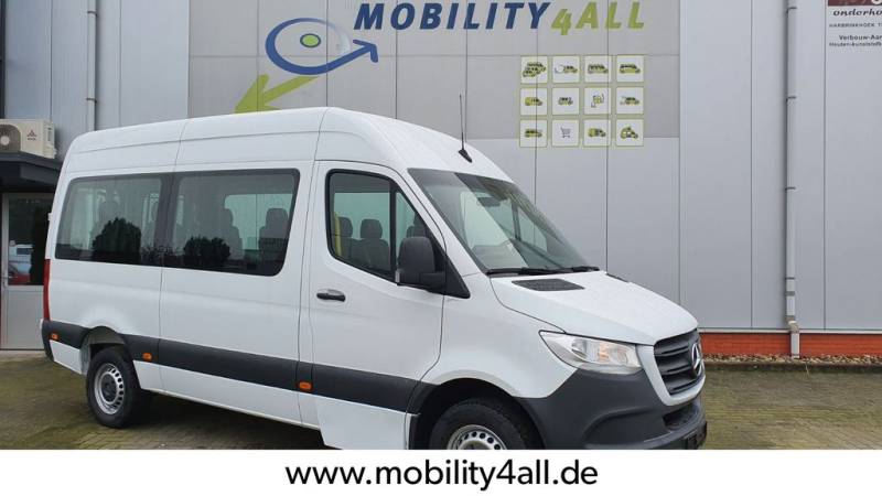 Mercedes-Benz KMP / 8-sitze / Rampe / Vornetür einstieg / 3.5T