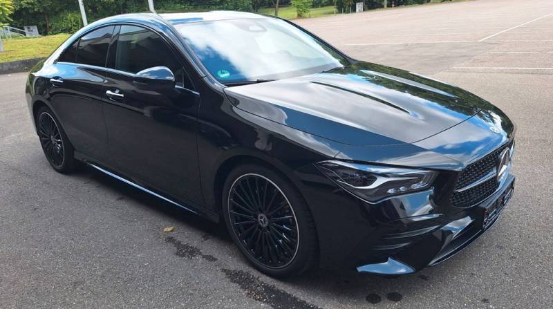 Mercedes-Benz CLA 200  7 GTR. AMG Lien Kamera Navi  STHZ. KG.