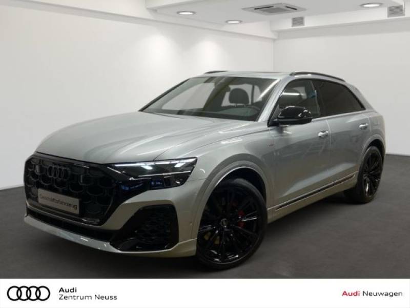 Audi Q8 SUV TFSI e quattro 290kW tiptronic PANO/LUFTF