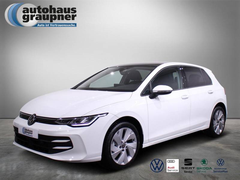 Volkswagen Golf Life 1.5 TSI 6-Gang KLIMA PDC ACC LED PANO