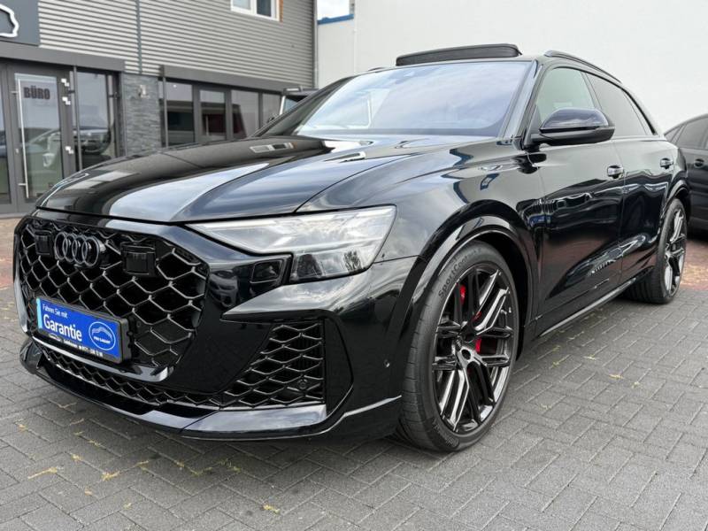 Audi RS Q8 TFSI quattro tiptronic *1. Hand *Pano *AHK