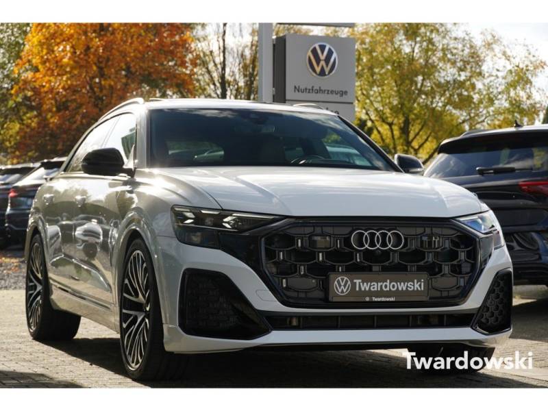 Audi Q8 S line ALLLENKUNG HUD Soft Raute 360 Pano AHK