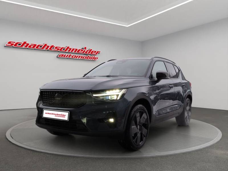 Volvo XC40 B3 B DKG Plus Black Edition