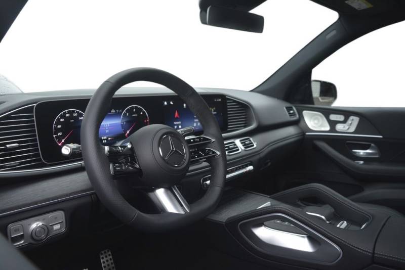 Mercedes-Benz GLE 450d AMG LINE AIRMATIC 4MATIC PANO 7-SITZER