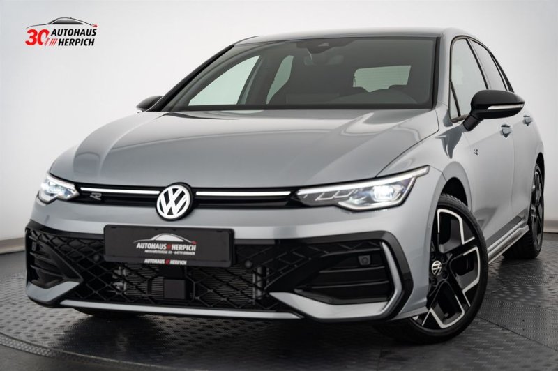 Volkswagen Golf 1.5 TSI R-Line RFK DAB PDC 