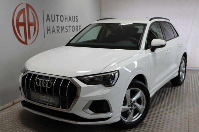 Audi Q3 35 TFSI advanced AHK StHz Kamera elek. Heckkl