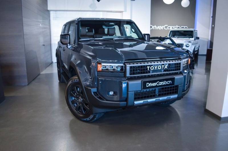 Toyota Land Cruiser VX HYBRID - 7 SEATS - MTM - MTS