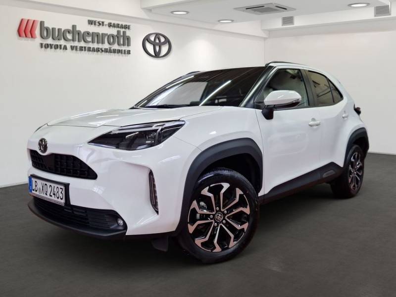 Toyota Yaris Cross Hybrid FWD Teamplayer + Winterpaket