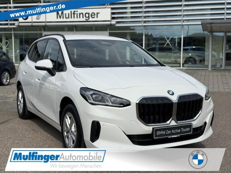 BMW 218i Active Tourer Komfortzugang AHK Adaptiv-LED