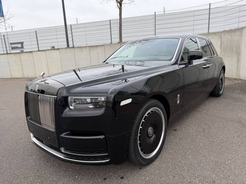Rolls-Royce Phantom SWB - MY26 - 4 Seats - Black - on stock!