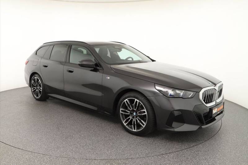 BMW 520i M Sport Pano-Lüft-harman-PAs+360°-el.S-AHK