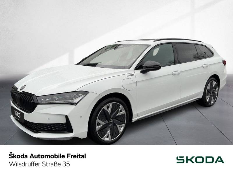 Skoda Superb Combi Sportline 1,5 TSI iV DSG PANO AHZV