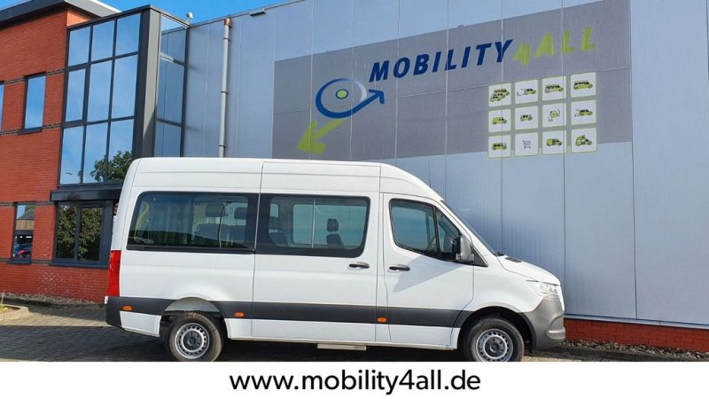 Mercedes-Benz LAGER   -Rollstuhltransporter - Automatik- 150ps