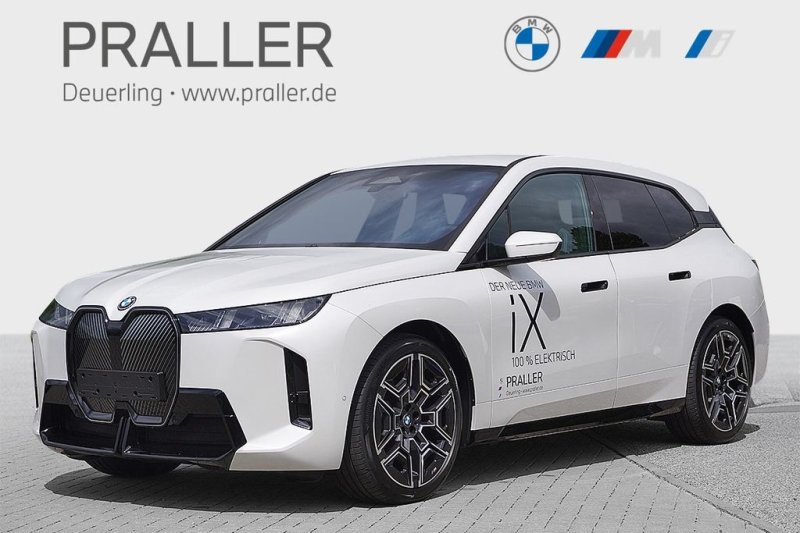 BMW iX xDrive45