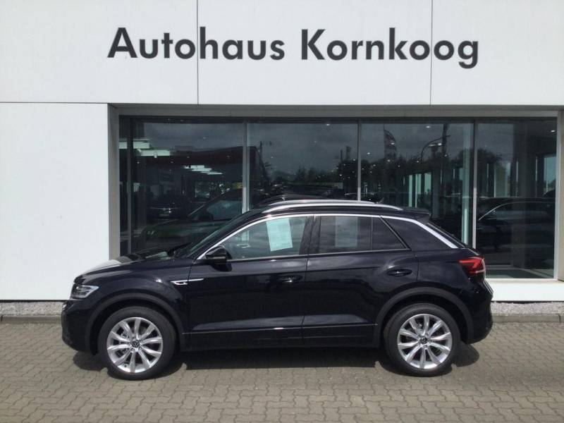 Volkswagen T-Roc 1.5 TSI OPF DSG R-Line LED APP Kamera