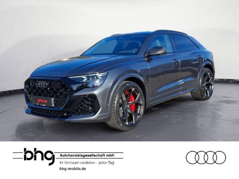 Audi RS Q8 SUV performance tiptro nic