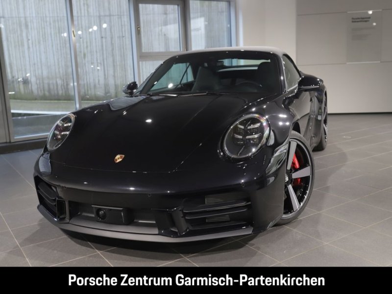 Porsche 992 911 Carrera S Cabriolet 360 Kamera Sportsitz