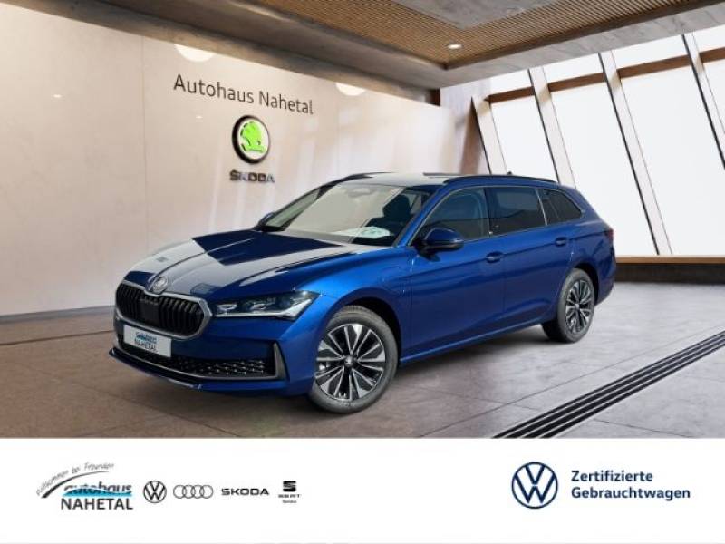Skoda Superb Combi HYBRID MATRIX NAVI AHK RÜFA SHZ KES