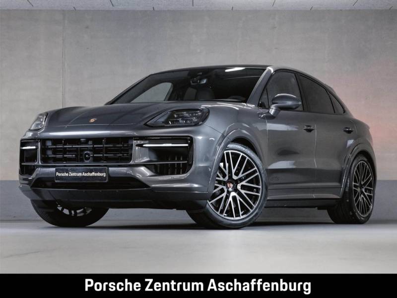 Porsche Cayenne GTS Coupé Sport Design Paket Head-Up