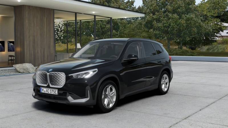 BMW iX1 eDrive20 - UPE 53.280,- #exclusive