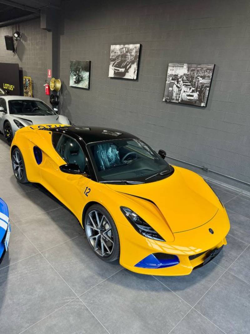 Lotus Emira Ayrton Senna 1/12 Limited Edition