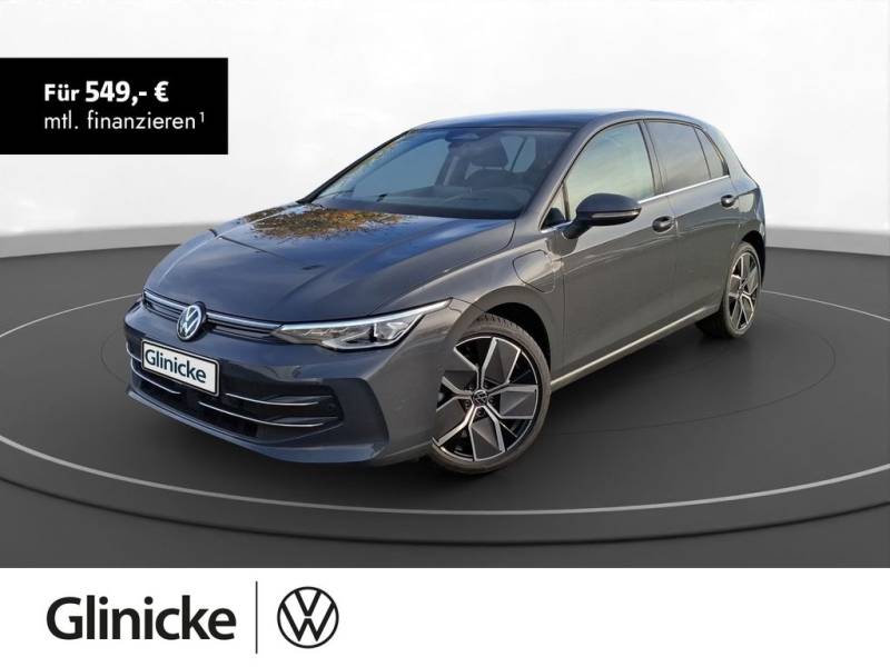 Volkswagen Golf Style 150 PS DSG - PANO - HUD - AHZV. uvm.