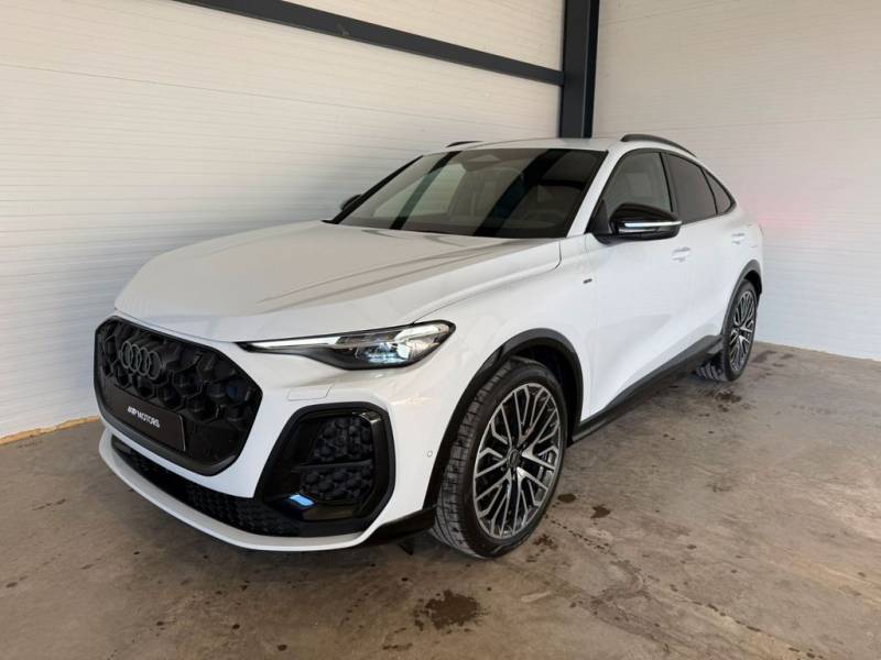 Audi Q5 SB Hybrid TECHPRO /AHK / HUD / BandO /LUFT /21"