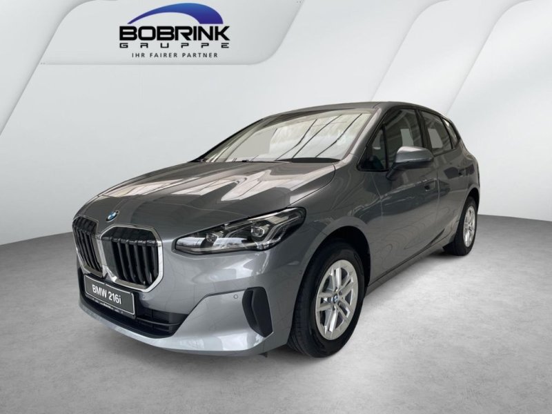 BMW 216 i Active Tourer AHK-klappbar Navi Digitales