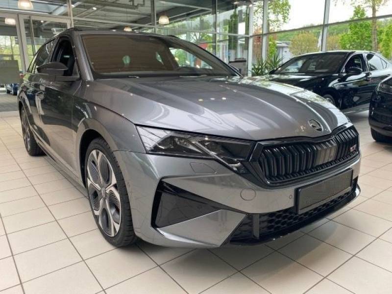 Skoda Octavia Combi RS 2.0 TSI DSG Vollausstattung