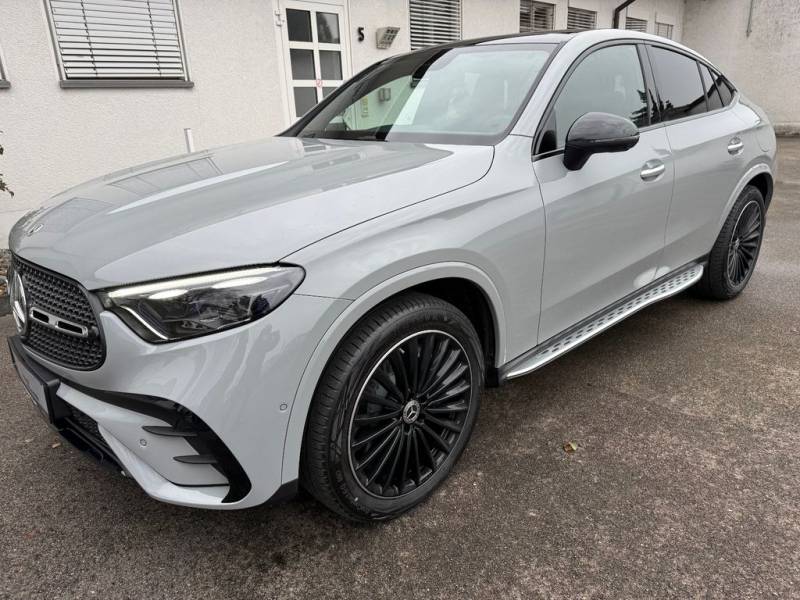 Mercedes-Benz GLC 300 DE/COUPE/AMG//4M/AIRMATIC/PREMIUM+/VOLL/
