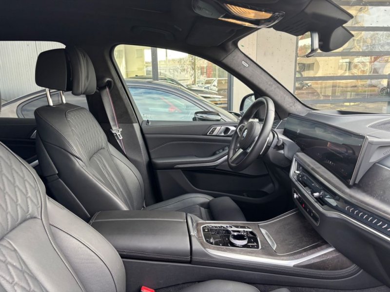 BMW X7 xDrive 40d MSport Executive Pro Sky Lounge