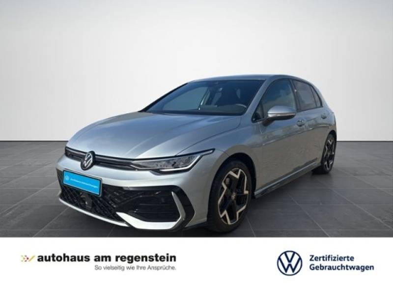 Volkswagen Golf VIII 1.5 eTSI R-Line LED/Kamera/ACC/App