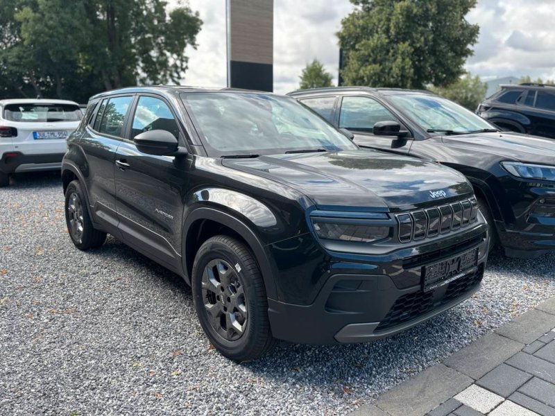 Jeep AVENGER MY25 LONGITUDE MHEV