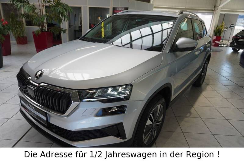 Skoda Karoq Selection 1.5 TSI DSG*AHK*ACC*NAVI*LED*