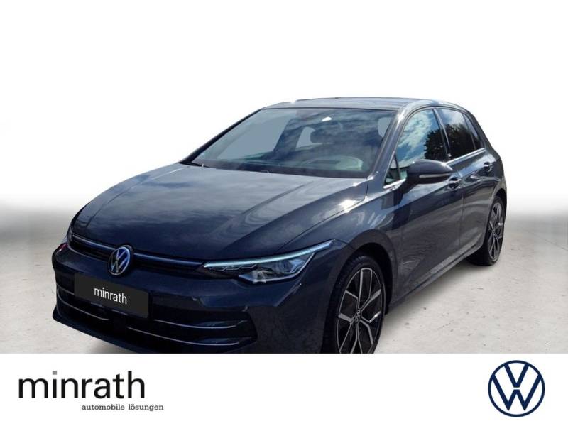 Volkswagen Golf VIII 1.5 eTSI Edition 50 CarPlay Pano AHK