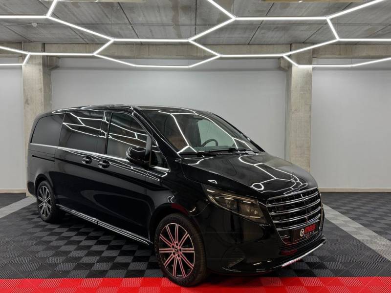 Mercedes-Benz EXCLUSIVE lang 2026 With First Class Seates