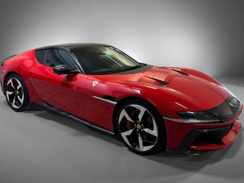 Ferrari Andere 12 CILINDRI - CARBON - AVAILABLE