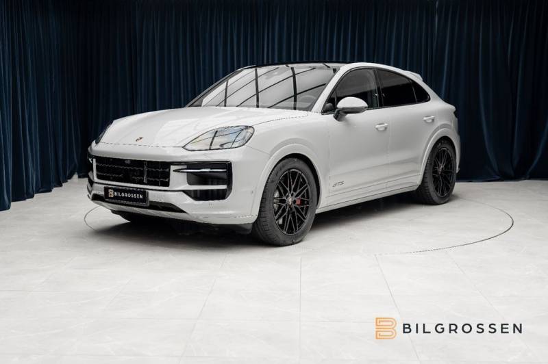 Porsche Cayenne Coupe GTS Carbon Burmester GTS-Interior