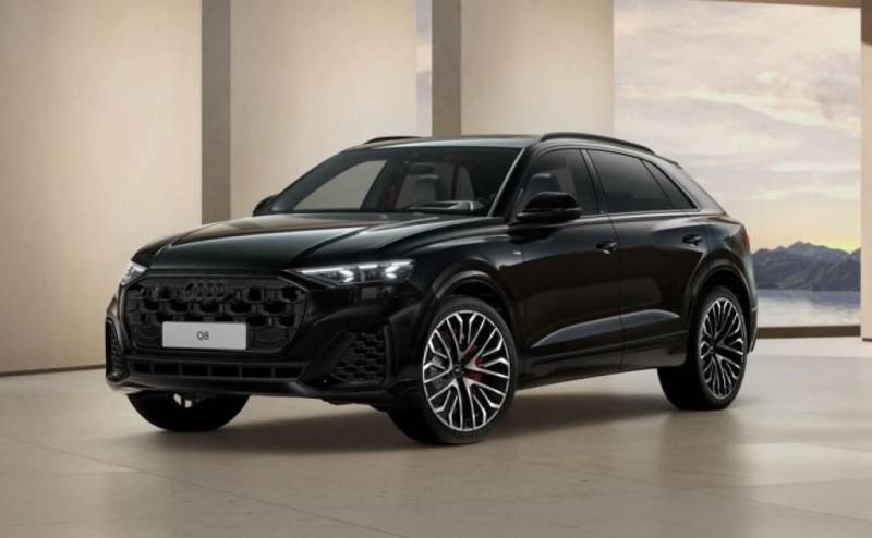 Audi Q8 SUV S line business TFSI e quattro 360 kW