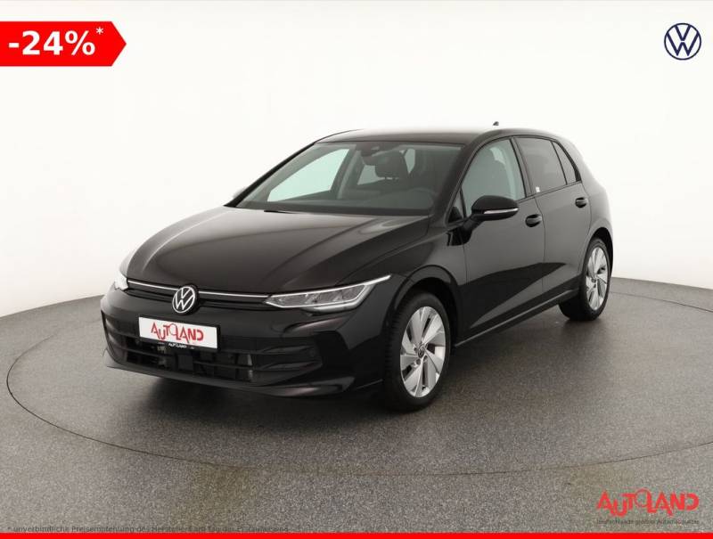Volkswagen Golf VIII 1.5 TSI LED ACC Kamera