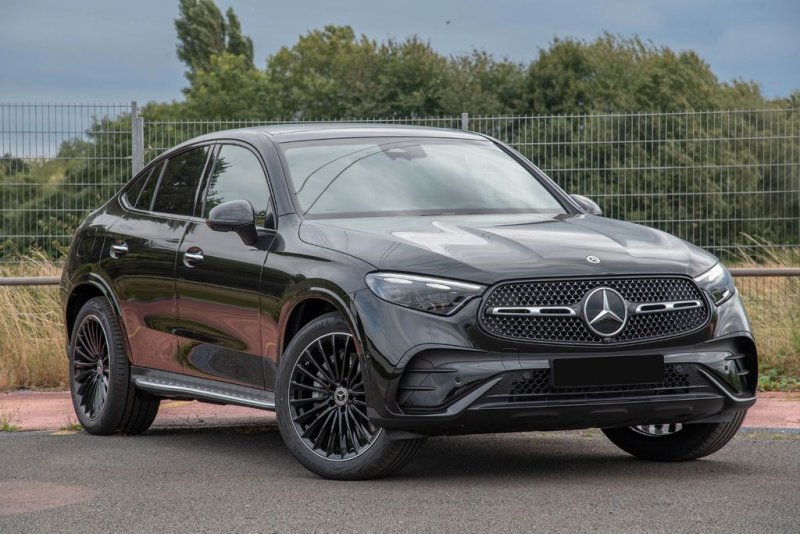 Mercedes-Benz GLC 300 Coupé*AMG*NIGHT*PANO*HUD*BURM*MEM*20"*