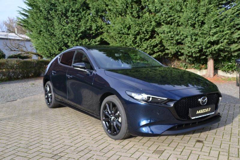 Mazda 3 2.5L e-SKYACTIV G 140ps 6AT FWD Homura