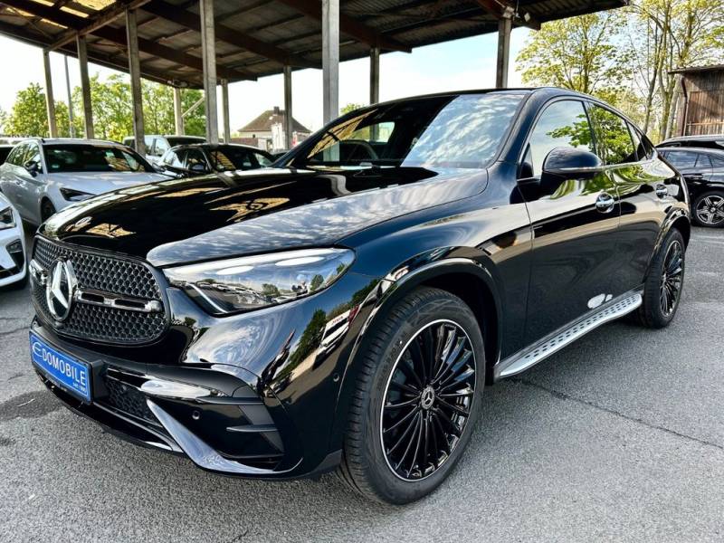 Mercedes-Benz GLC 300 4M Coupé *AMG Premium plus * AIRMATIC  *