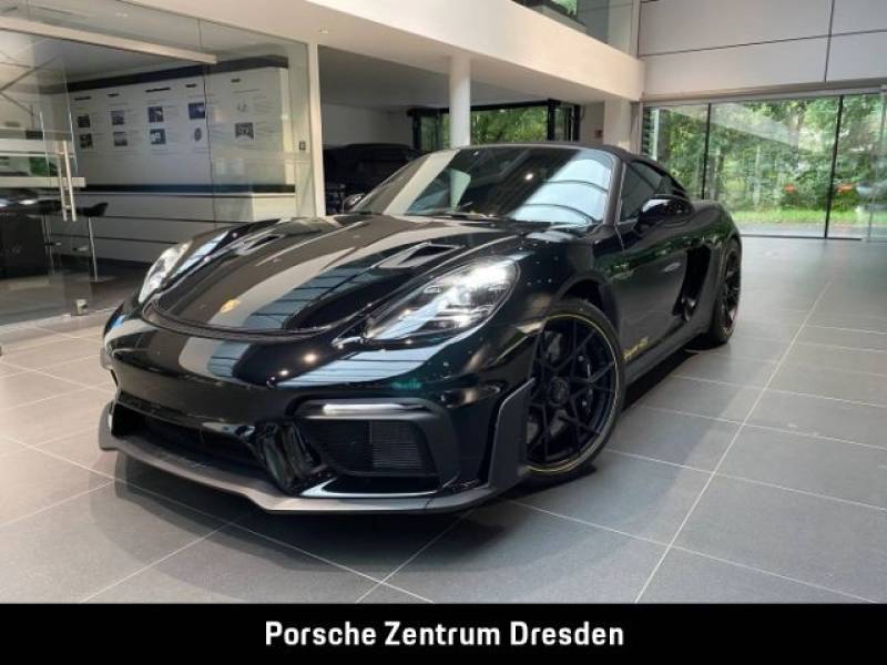 Porsche 718 Spyder RS