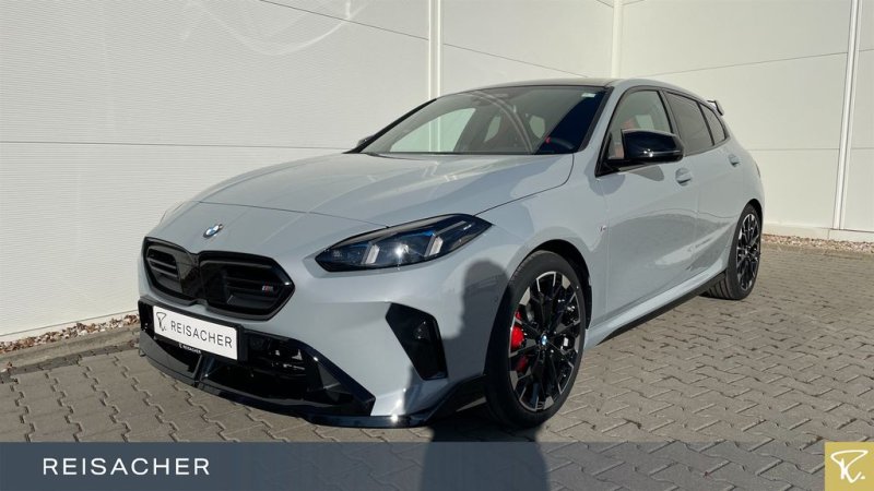 BMW M135 A xDrive M-Sport PRO,el.Sitz+Mem,AHK,DAProf