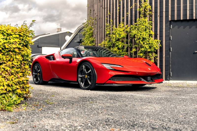 Ferrari SF90 *ACC *Carbon *Klimasitze